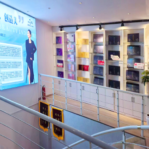 放学府店图片后面1.jpg